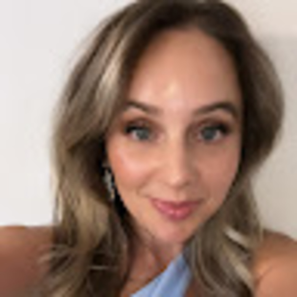 Meet your Posher, Gina